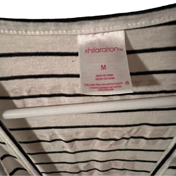 White tank top with black striped with palm tree design. “warm waves lazy days” - Picture 3 of 3